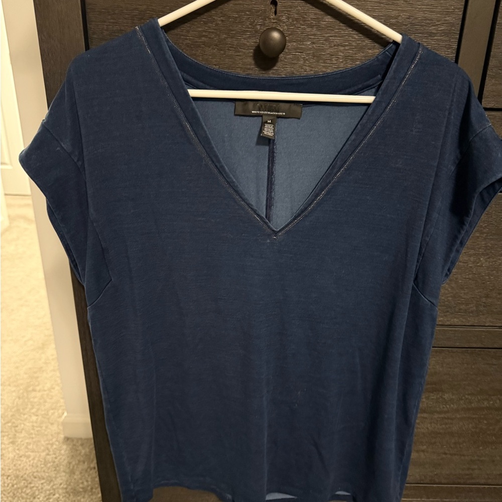 👚White House Black Market Short Sleeve Power Tee Blue size Medium-EUC🔥